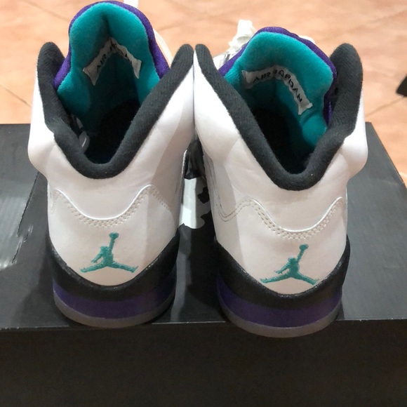 Jordan “Grape” 5s - Picture 4 of 5
